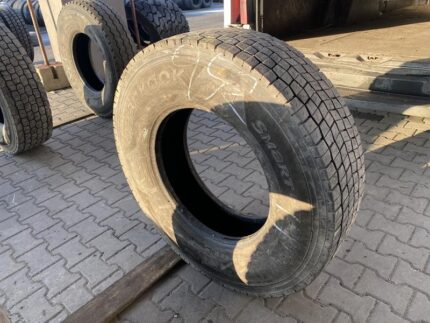 Opona ciężarowa używana napędowa 295/80R22.5 HANKOOK SMART FLEX DH31 / 13-16mm