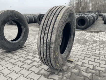  Opona ciężarowa używana prowadząca 295/80R22.5 CONTINENTAL HSR2 / 15-16mm