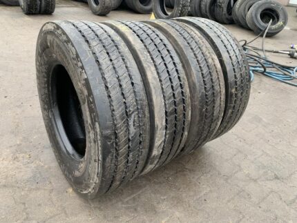  Opony używane ciężarowe naczepowe 235/75R17.5 CONTINENTAL HTR2+ / 10-12mm