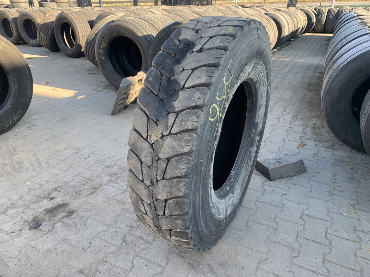 Opony ciężarowe Opona używana ciężarowa napędowa budowlana 13R22.5 AEOLUS ADC52 / 8-14mm