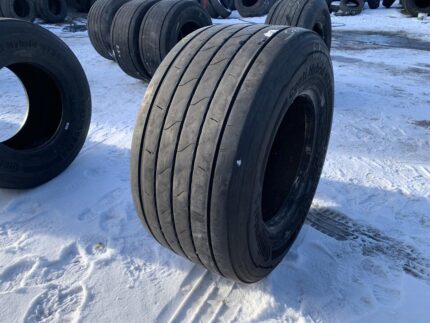  Opona używana ciężarowa do naczepy mega 435/50R19.5 CONTINENTAL CONTI HYBRID HT3+ / 11-12mm