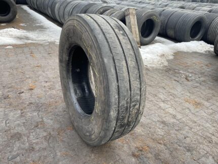 Opona ciężarowa używana prowadząca 315/70R22.5 FIRESTONE FS424 EVO ENLITEN / 8-9mm