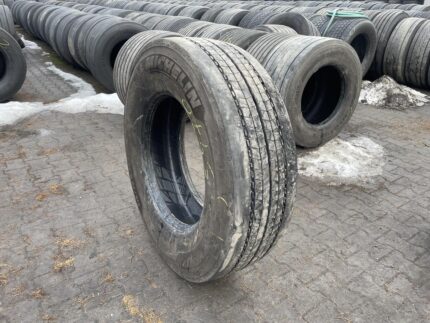 Opona ciężarowa używana prowadząca 315/70R22.5 MICHELIN X MULTI Z / 10mm