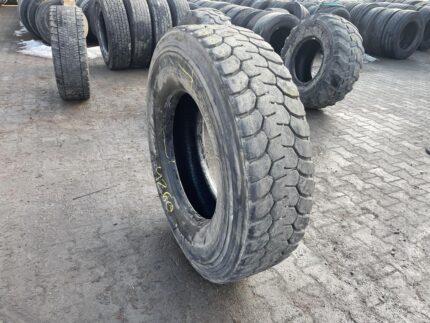 Opona używana ciężarowa napędowa budowlana 315/80R22.5 BIEŻNIKOWANA TYP MICHELIN X WORKS D / 10-12mm