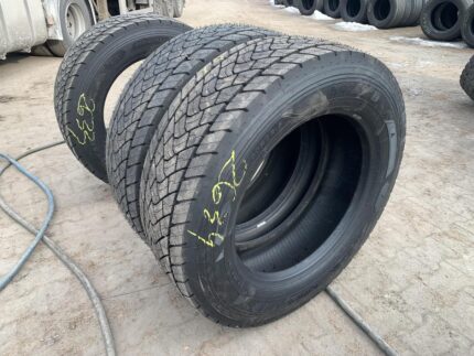 Opony ciężarowe używane napędowe 295/60R22.5 GOODYEAR KMAX D A / 100% Bieżnika