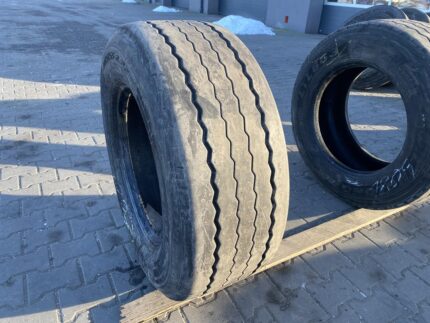 Opona ciężarowa używana naczepowa 385/55R22.5 PIRELLI ST:01 BASE / 10mm