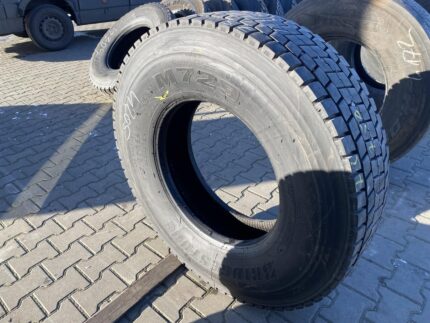 Używana opona ciężarowa napędowa 315/80R22.5 BRIDGESTONE M729 / 13-14mm