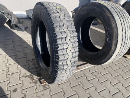 Opona ciężarowa używana napędowa 255/70R22.5 PIRELLI TH25 / 13-14mm