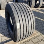  Opona ciężarowa używana naczepowa 445/45R19.5 GOODYEAR KMAX T GEN-2 / 10-11mm
