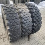  Opony przemysłowe używane do  Unimog 12.5R20 335/80R20 CONTINENTAL MPT80