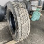  Używana opona ciężarowa 315/80R22.5 SEMPERIT RUNNER D2 / 10-11mm