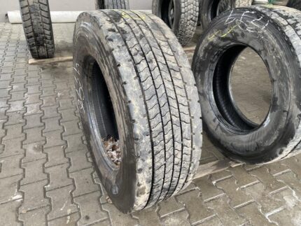 Opona ciężarowa używana napędowa 315/70R22.5 GOODYEAR FUELMAX D ENDURANCE / 8-9mm