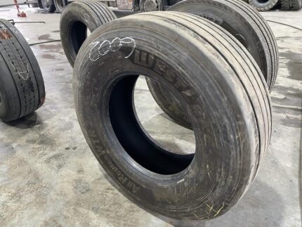 Opona ciężarowa używana naczepowa 385/65R22.5 WESTLAKE WTR2 / 8-9mm