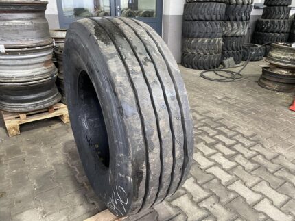 Opona ciężarowa używana naczepowa 385/65R22.5 PIRELLI R02 PRO TRAILER / 15mm