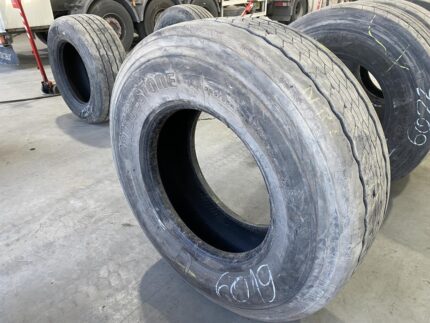 Opona ciężarowa używana naczepowa 385/65R22.5 BRIDGESTONE DURAVIS R-TRAILER 002 / 12mm