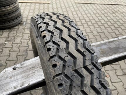 Opona używana rolnicza 7.50-16 / 7.50R16 MICHELIN X