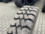 Opona używana ciężarowa napędowa budowlana 295/80R22.5 BIEŻNIKOWANA TYP KOSTKA BUDOWLANA / 17-18mm