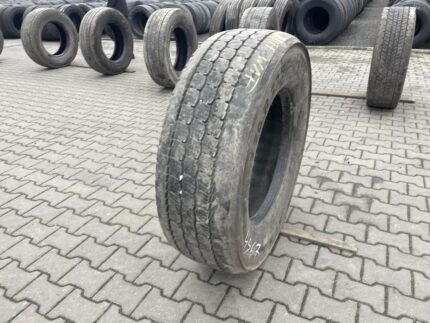 Opona ciężarowa używana prowadząca 315/70R22.5 MICHELIN XFN2 9-10mm