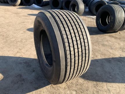 Opona używana do ciężarówki naczepa mega 435/50R19.5 BRIDGESTONE R166 II / 12-13mm