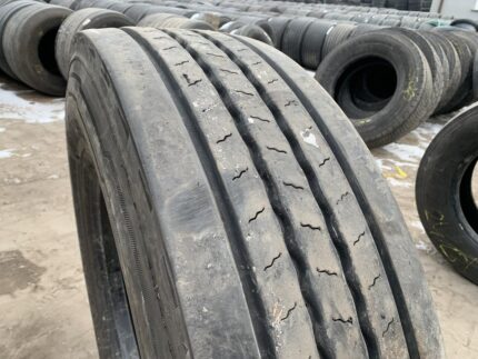 Opona używana ciężarowa przednia 315/80R22.5 CONTINENTAL CONTI HYBRID HS3 / 11-12mm