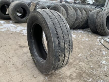 Opona używana ciężarowa 315/60R22.5 HANKOOK SMART FLEX AH51 / 8-9mm
