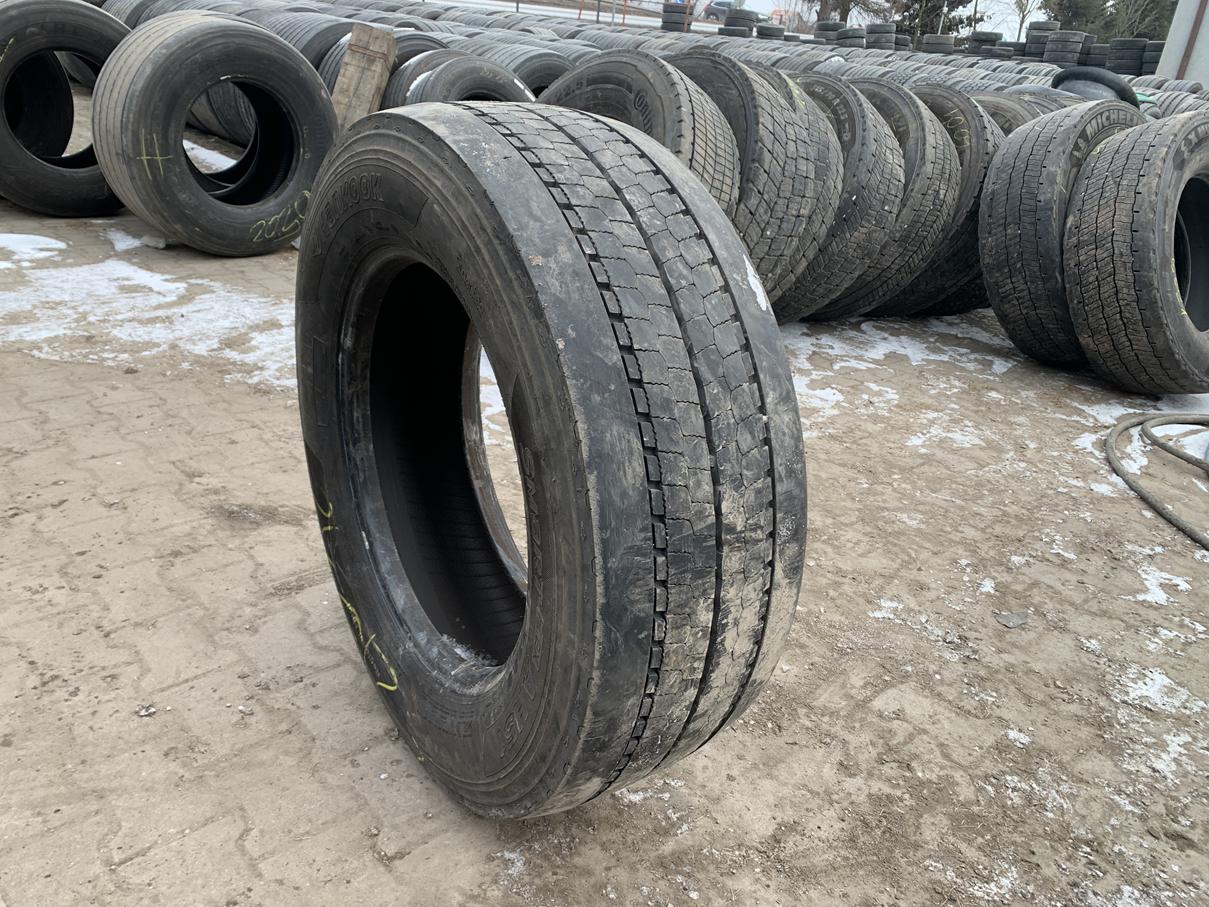 Opona używana ciężarowa 315/60R22.5 HANKOOK SMART FLEX AH51 / 8-9mm Opona używana ciężarowa 315/60R22.5 HANKOOK SMART FLEX AH51 / 8-9mm