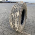  Opona ciężarowa używana prowadząca 315/70R22.5 UNIROYAL FH40 / 9-10mm
