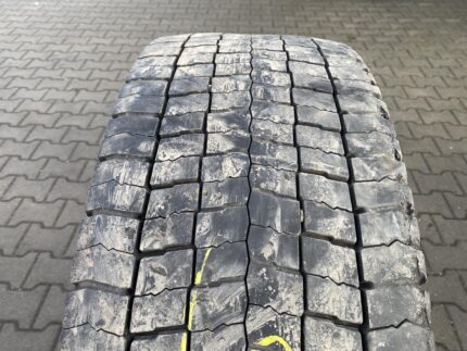 Opona ciężarowa używana napędowa 315/70R22.5 PIRELLI TR:01 TRIATHLON / 8-11mm
