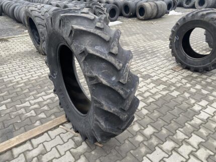 Opona do Maszyn Rolniczych 16.9-30, 16.9R30 BKT TR-135 / 50% bieżnika
