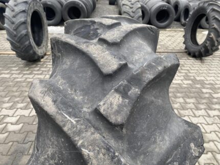 Opona do Maszyn Rolniczych 16.9-30, 16.9R30 BKT TR-135 / 50% bieżnika