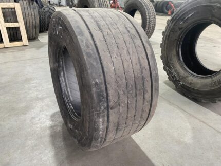 Opona ciężarowa używana naczepowa 445/45R19.5 MICHELIN X LINE ENERGY T / 7-8mm