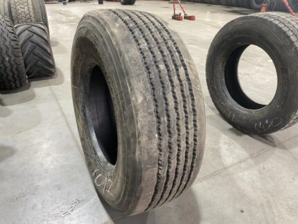 Opona ciężarowa używana naczepowa 385/65R22.5 BRIDGESTONE R179+ / 12mm