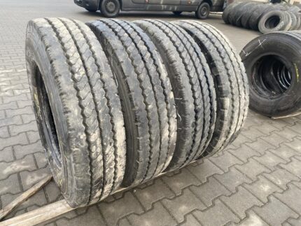 Opony ciężarowe używane naczepowe 9.5R17.5 KUMHO KRA 01 / 15-16mm