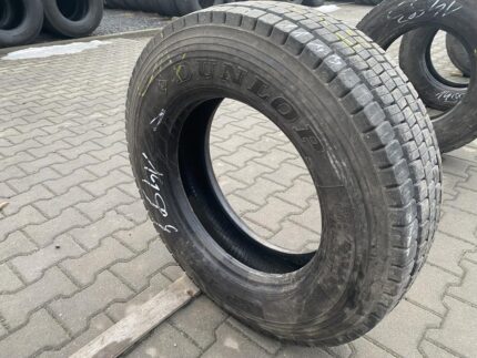 Opona ciężarowa używana napędowa 215/75R17.5 DUNLOP SP444 / 11mm