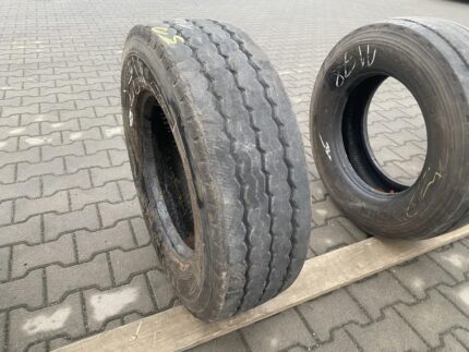 Opona ciężarowa używana naczepowa 245/70R17.5 PIRELLI ST:01 / 10mm