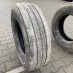  Opona ciężarowa używana prowadząca 235/75R17.5 BRIDGESTONE R-STEER 002 / 7mm