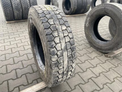 Opona używana ciężarowa napędowa 235/75R17.5 PIRELLI TR85 AMARENTO / 12-13mm
