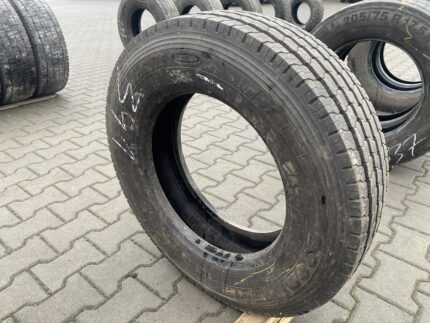 Opony ciężarowe używane prowadzące 205/75R17.5 GOODYEAR REGIONAL RHS II / 11-12mm