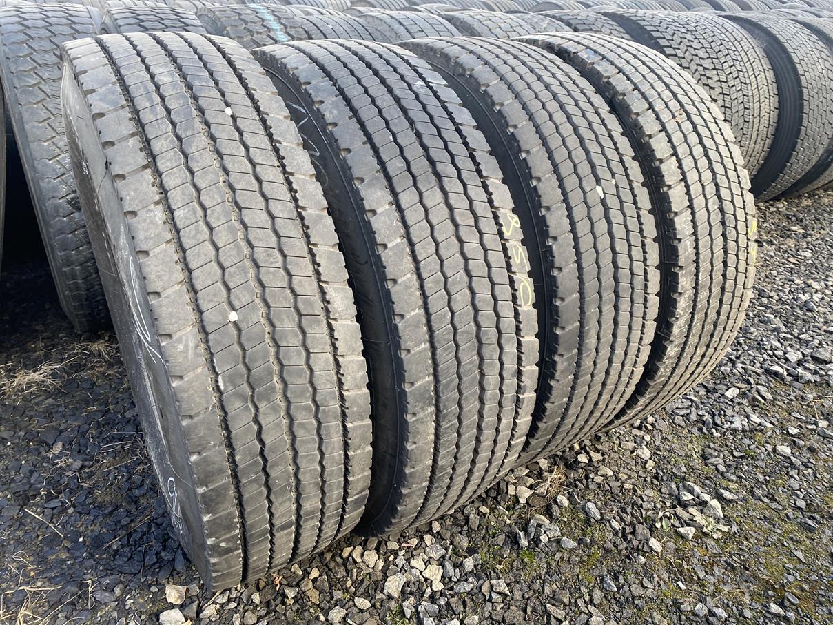 Opony ciężarowe używane napędowe 295/80R22.5 MICHELIN XDA2+ ENERGY / 12-14mm Opony ciężarowe używane napędowe 295/80R22.5 MICHELIN XDA2+ ENERGY / 12-14mm