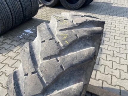 Opona używana przemysłowa do maszyn 12.5-18 12.5/80-18 BKT MP567