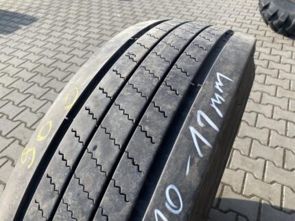 Opona używana ciężarowa przednia 295/80R22.5 BRIDGESTONE COACH-AP001 / 10-11mm