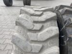 Opony przemysłowe do Bobcata 12-16.5 (305/70-16.5) CAMSO SKS 532