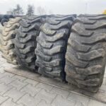  Opony przemysłowe do Bobcata 12-16.5 (305/70-16.5) CAMSO SKS 532