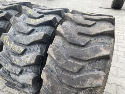 Opony przemysłowe do Bobcata 12-16.5 (305/70-16.5) CAMSO SKS 532