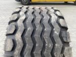 Opona do maszyn rolniczych 15.0/55-17 BKT IMPLEMENT AW705