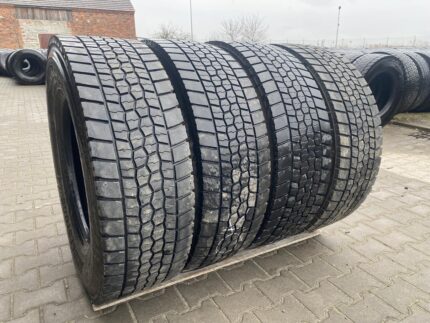 Opony używane ciężarowe napędowe 315/70R22.5 BRIDGESTONE  ECOPIA H-DRIVE 002 / POGŁĘBIANE