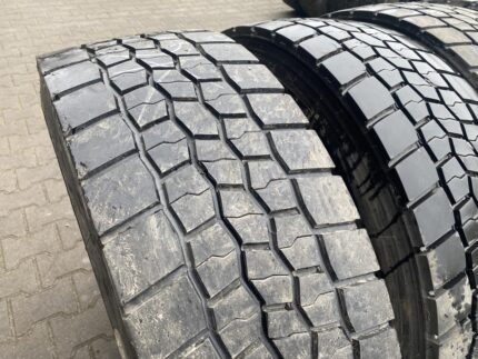 Opony używane ciężarowe napędowe 315/70R22.5 BRIDGESTONE  DURAVIS R-DRIVE 002 / POGŁĘBIANE