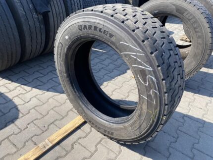 Opona ciężarowa używana napędowa 295/60R22.5 BARKLEY BL806+ / 6-8mm
