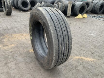 Opona używana ciężarowa przód 315/60R22.5 MICHELIN X MULTI Z / 8-9mm