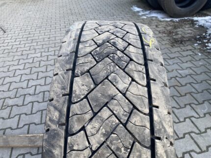 Opona ciężarowa używana napędowa 315/70R22.5 DUNLOP SP446 / 12-13mm